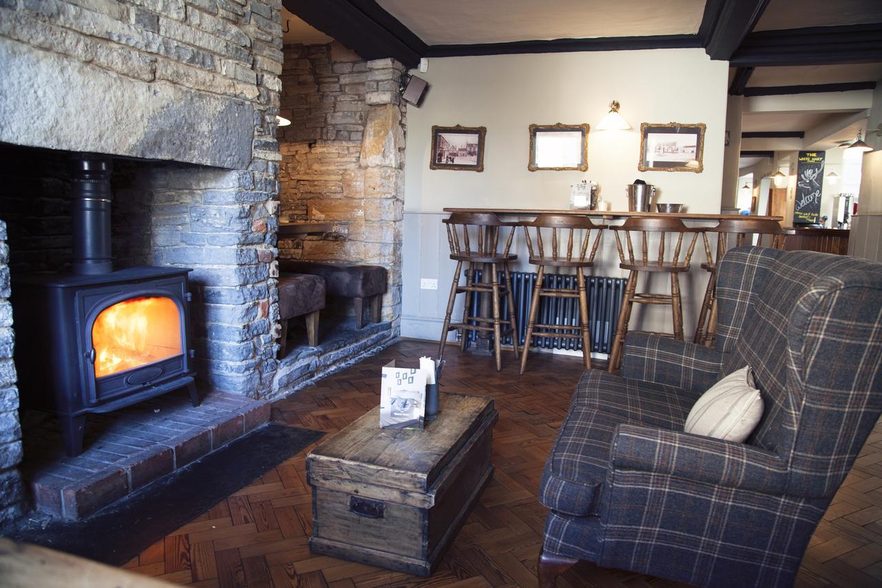 The White Hart Hotell Somerton  Eksteriør bilde